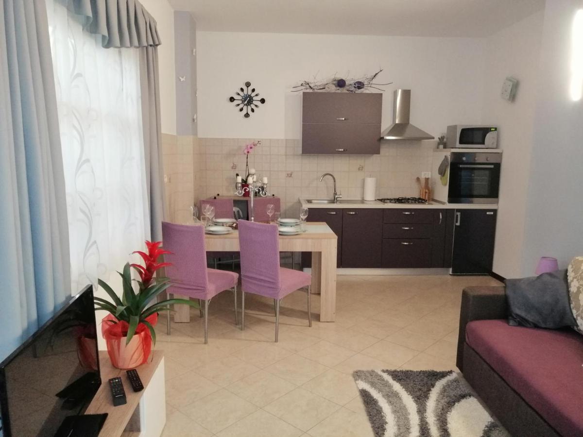 T&D Apartmani Pula Exteriér fotografie