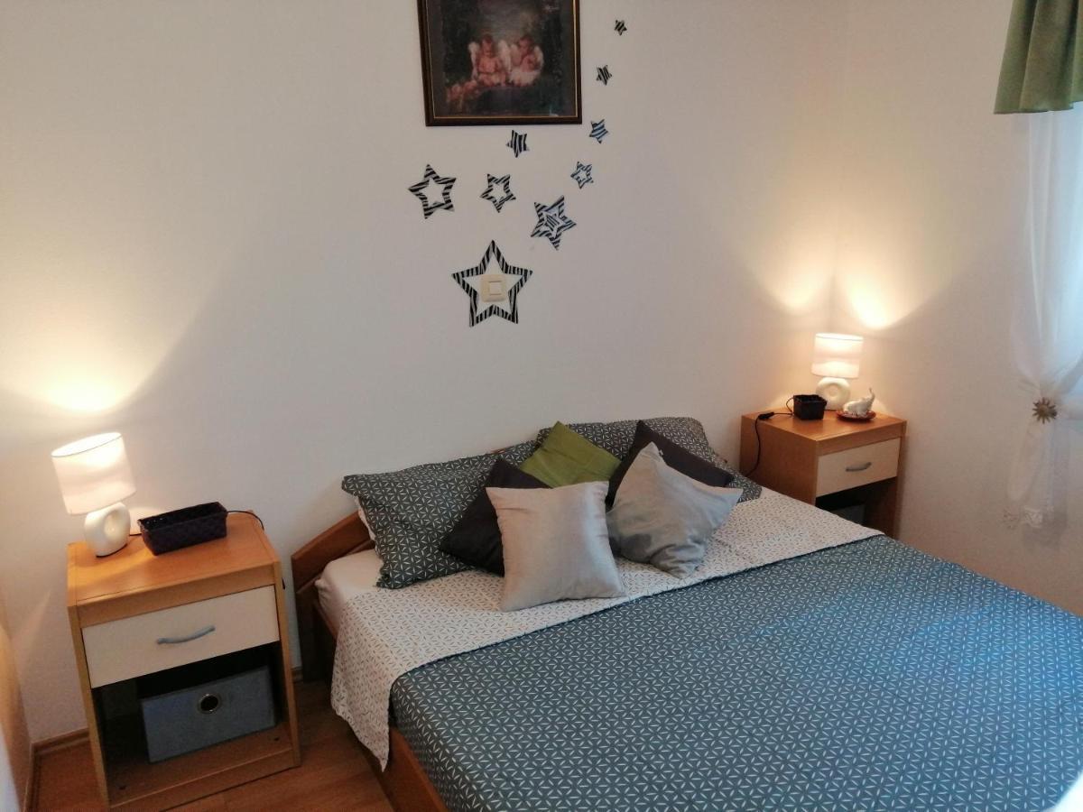 T&D Apartmani Pula Exteriér fotografie