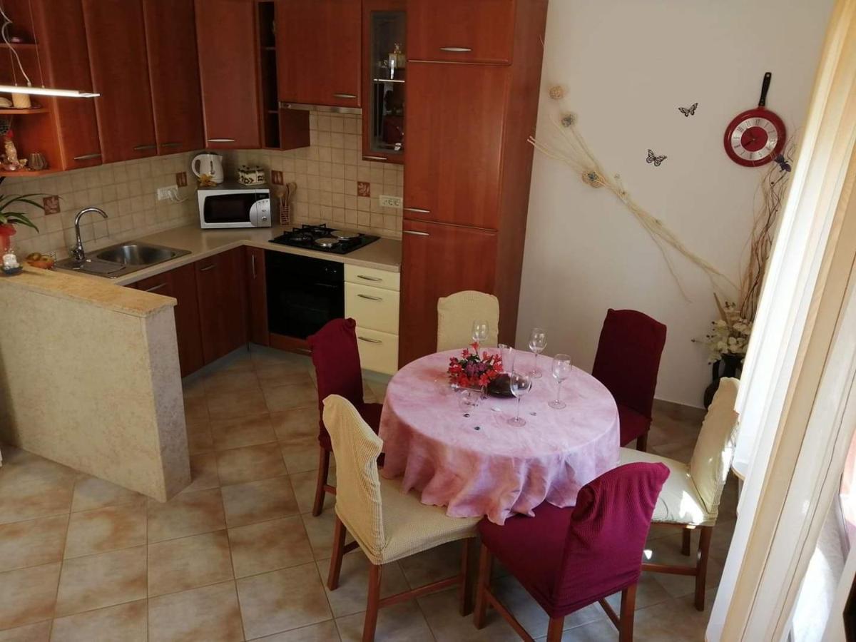T&D Apartmani Pula Exteriér fotografie
