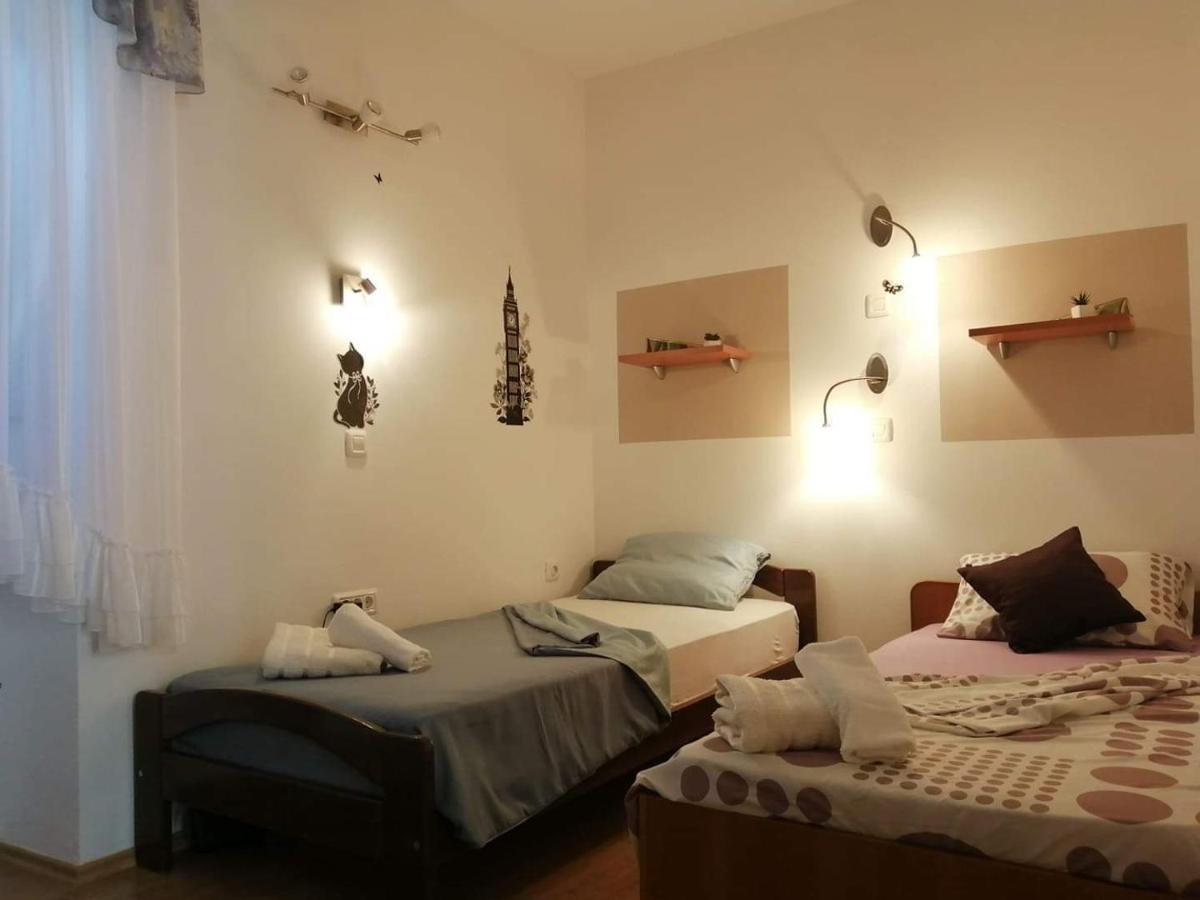 T&D Apartmani Pula Exteriér fotografie