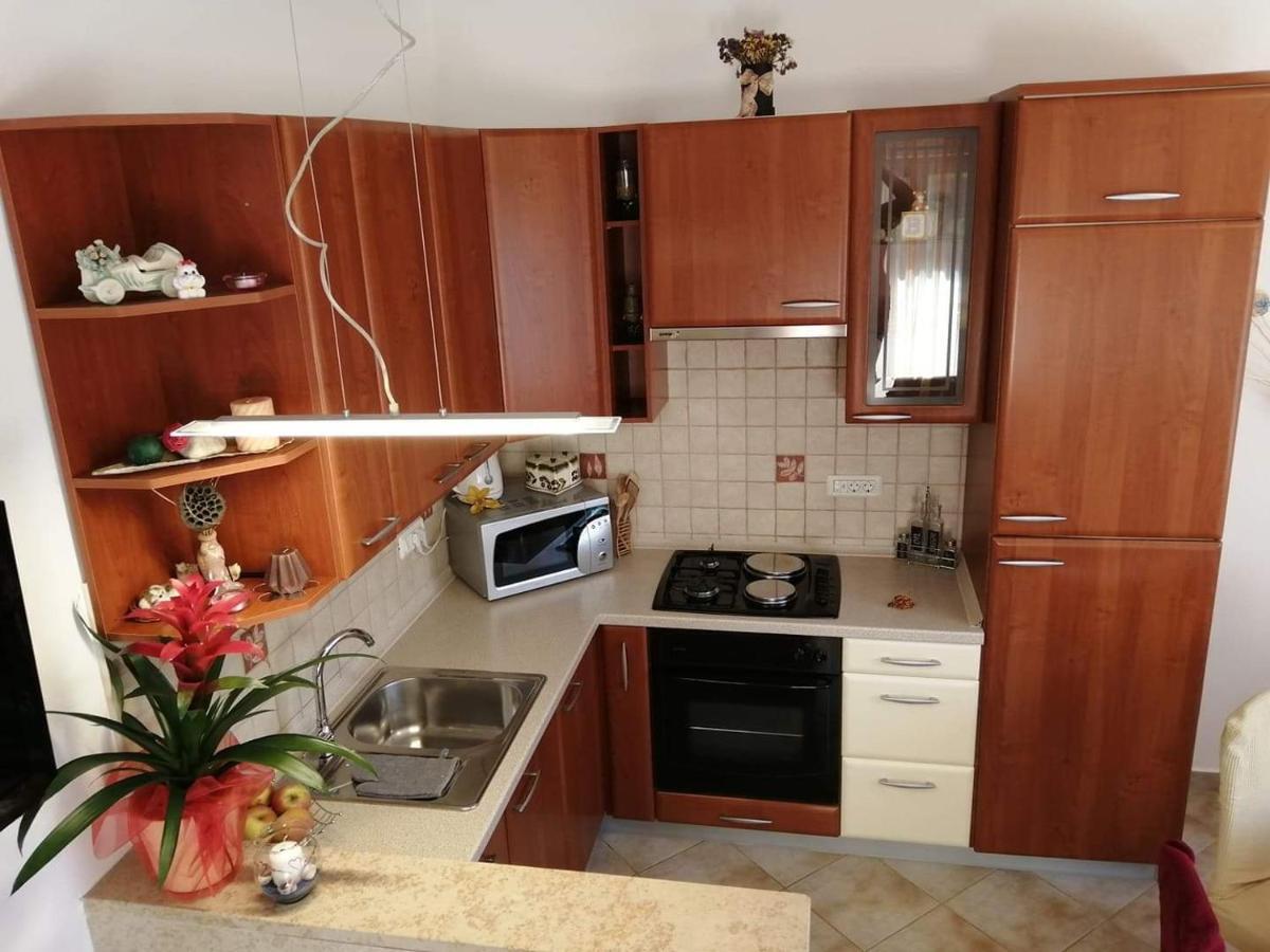 T&D Apartmani Pula Exteriér fotografie
